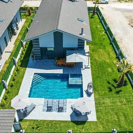 Villa Plathora