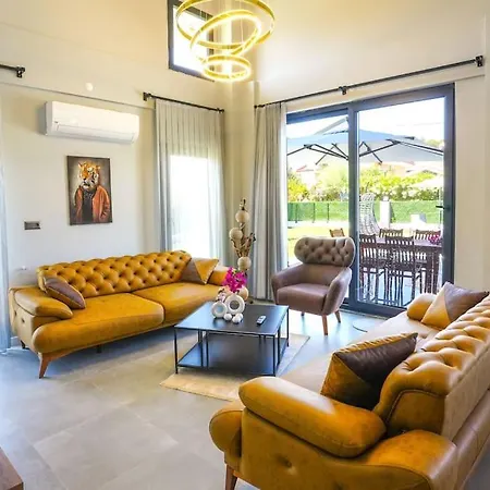 Villa Plathora ヴィラ *